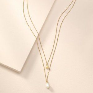 Delicate Pearl Necklace